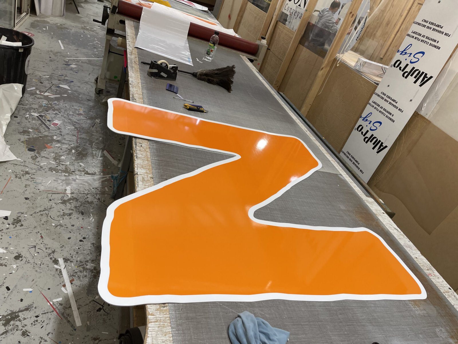 vinyl face aluminium sign.(Gallery)HEIC.HEIC